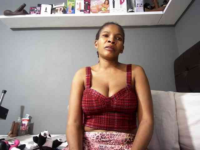 Ntombie-one4u webcam