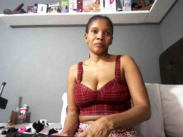 Ntombie-one4u webcam