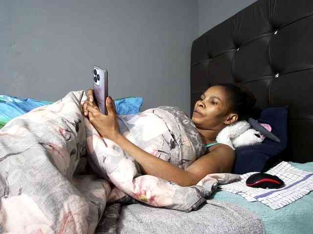 Ntombie-one4u webcam