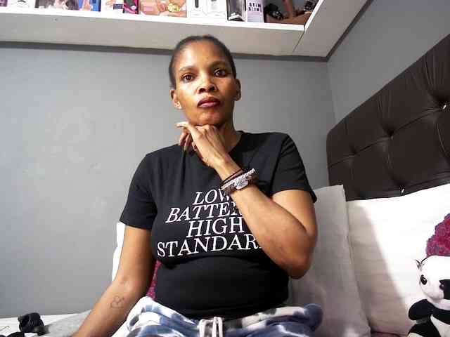 Ntombie-one4u webcam