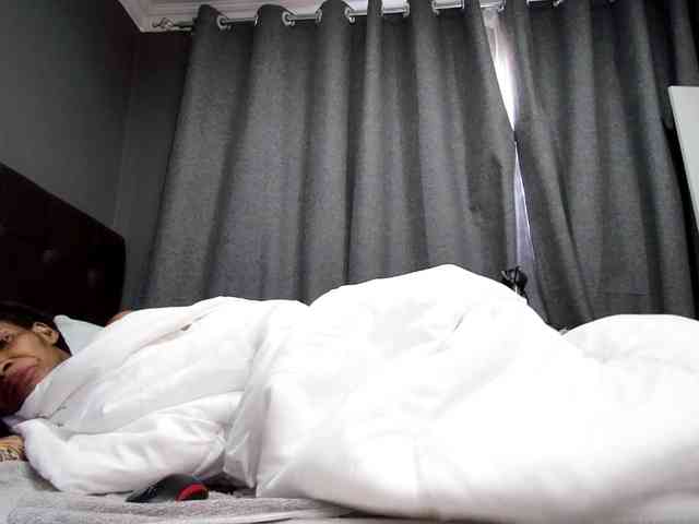 Ntombie-De-NaughtyLover webcam
