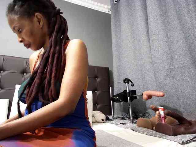 Ntombie-one4u webcam