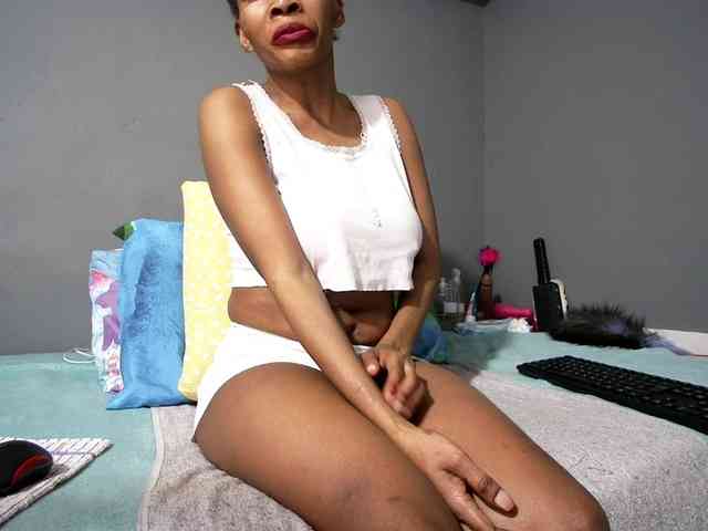 Ntombie-one4u webcam