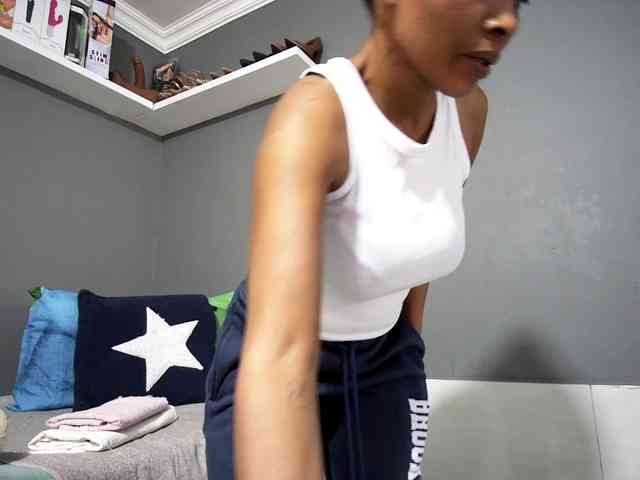 Ntombie-one4u webcam