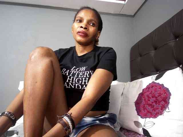 Ntombie-one4u webcam
