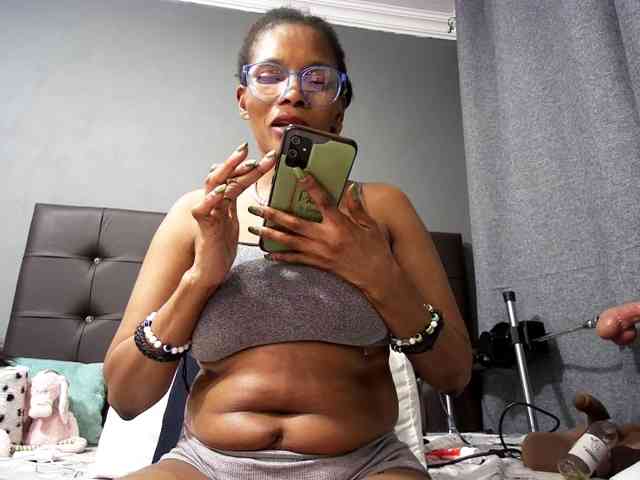 Ntombie-one4u webcam