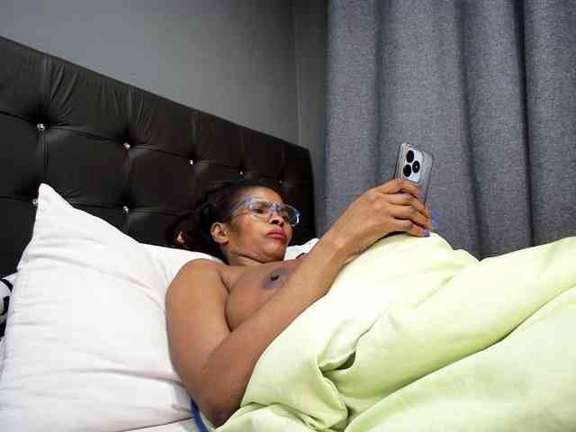 Model: Ntombie-De-NaughtyLover