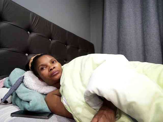 Ntombie-one4u webcam