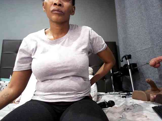 Ntombie-one4u webcam