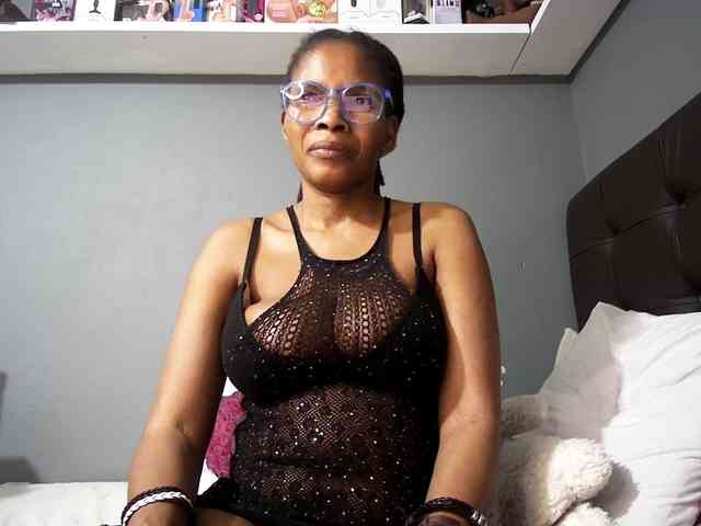 Ntombie-one4u webcam
