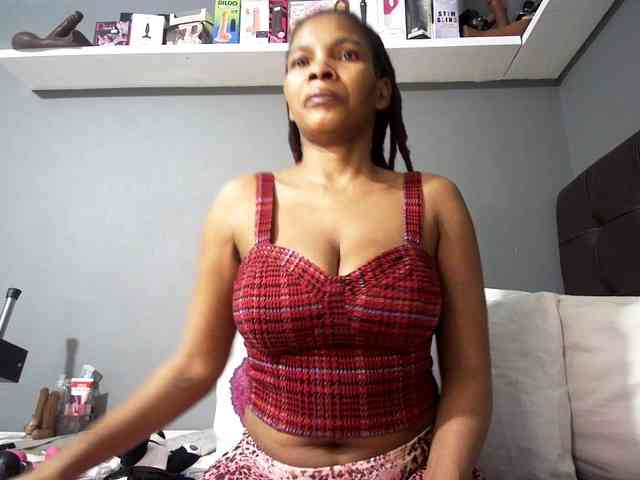 Ntombie-one4u webcam