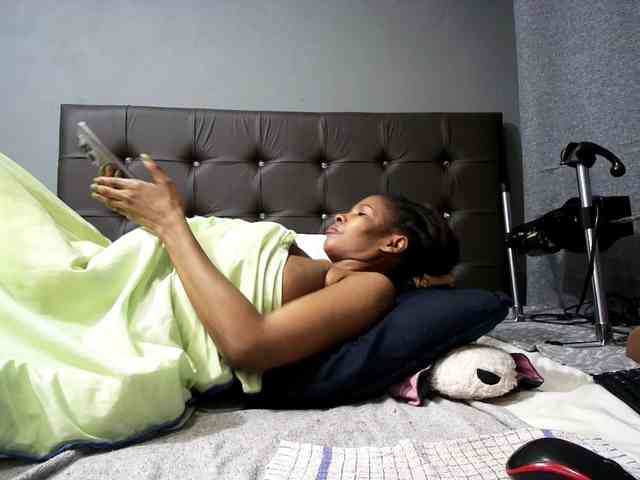 Ntombie-one4u webcam