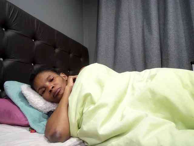 Ntombie-one4u webcam