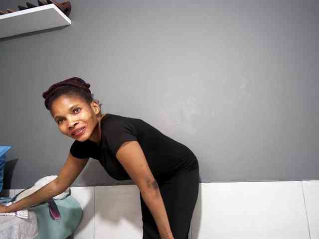 Ntombie-one4u webcam