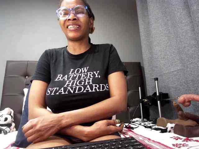 Ntombie-one4u webcam