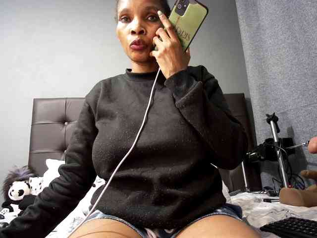 Ntombie-one4u