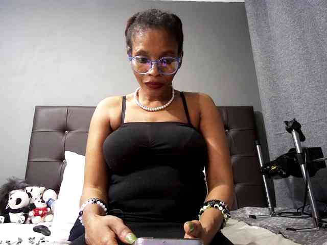 Ntombie-one4u