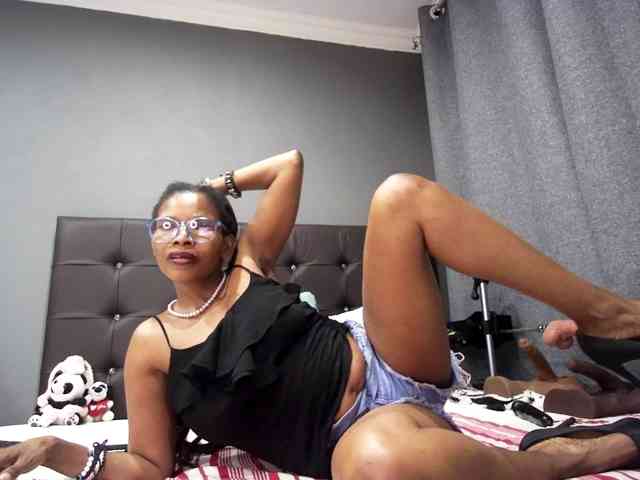 Ntombie-one4u