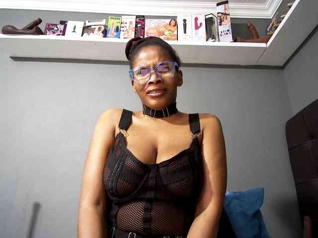 Ntombie-one4u webcam