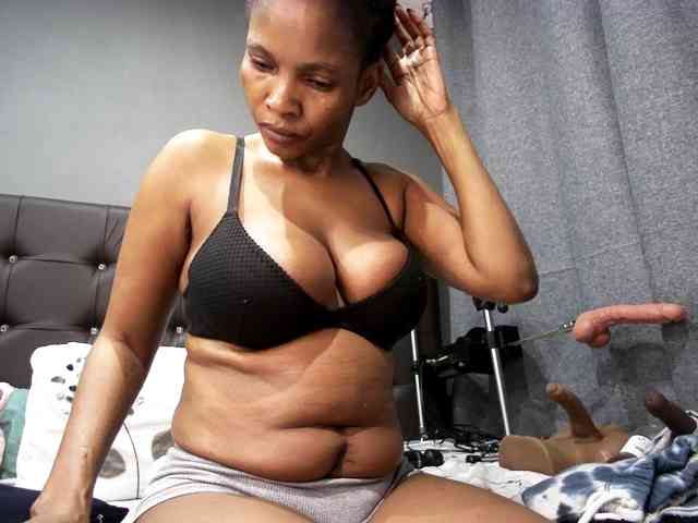 Ntombie-one4u webcam