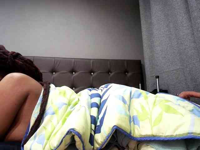 Ntombie-one4u webcam