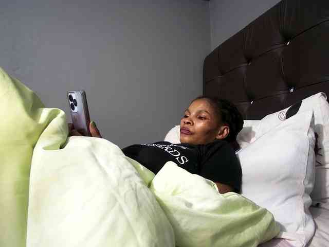 Ntombie-one4u webcam
