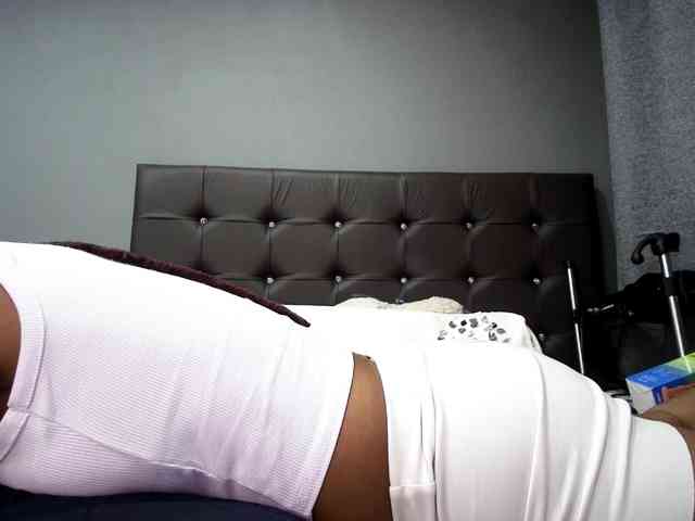 Ntombie-one4u webcam