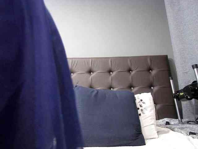 Ntombie-one4u webcam