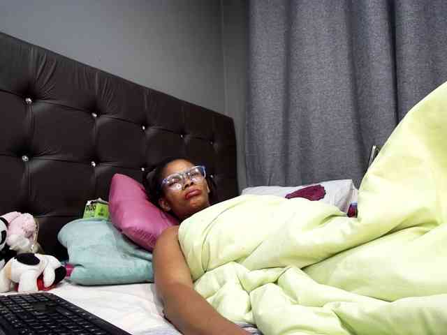 Ntombie-De-NaughtyLover
