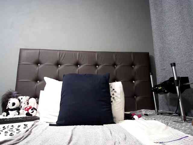 Ntombie-one4u webcam