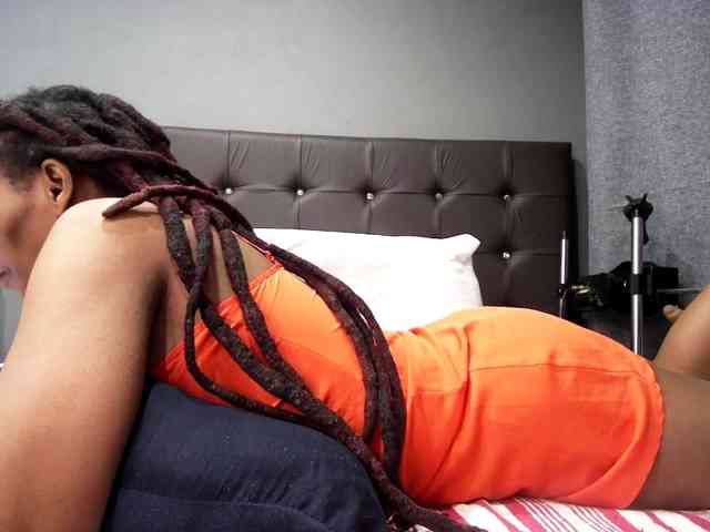 Ntombie-one4u