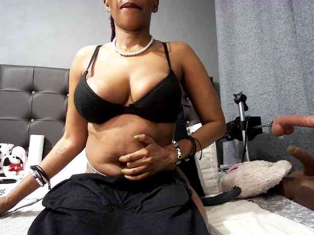 Ntombie-one4u