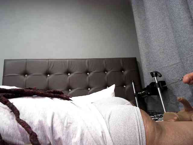 Ntombie-one4u webcam