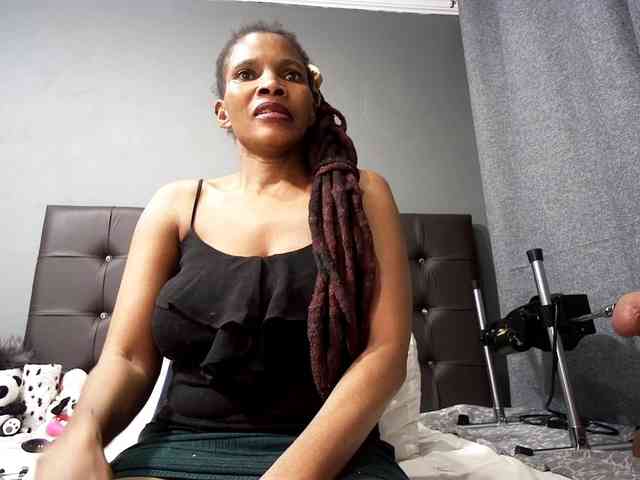 Ntombie-one4u webcam