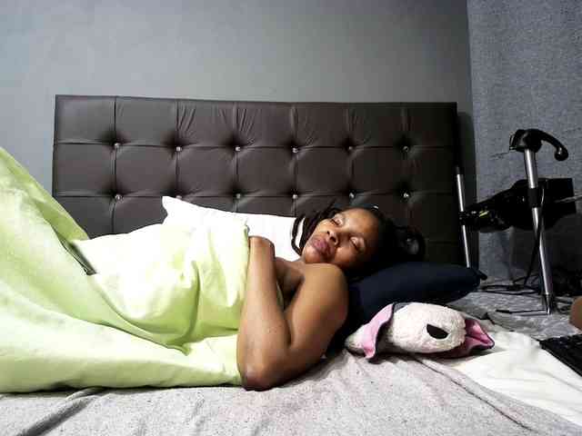Ntombie-one4u webcam