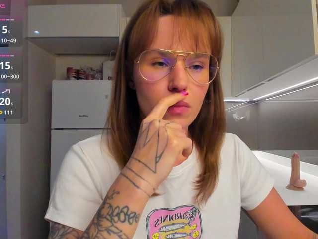 LisaDaniels live cam on BongaCams
