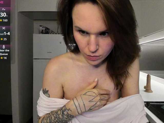 LisaDaniels's BongaCams show and profile