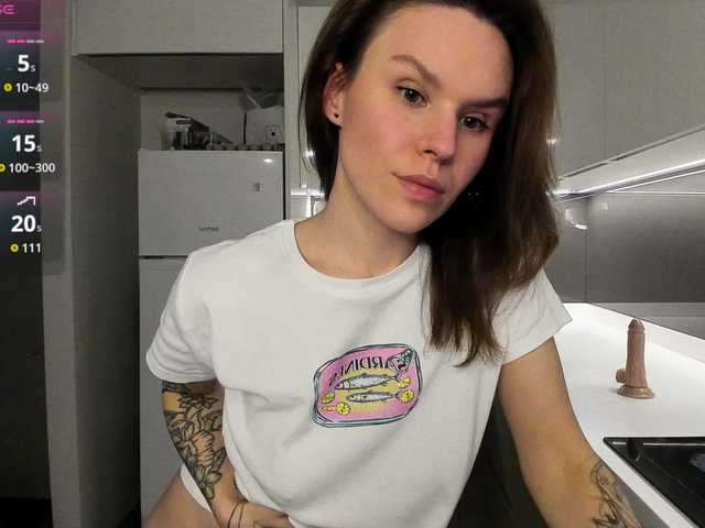 LisaDaniels's BongaCams show and profile