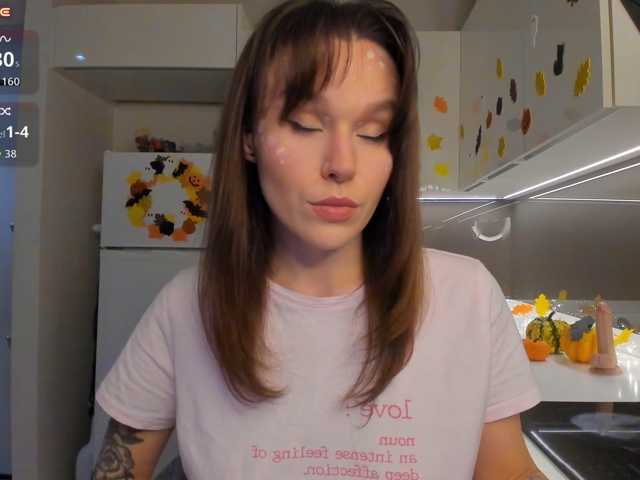 LisaDaniels live cam