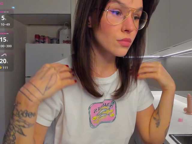 LisaDaniels live cam on BongaCams