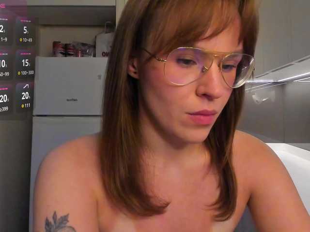LisaDaniels live webcam show