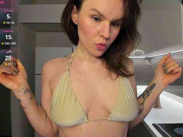 LisaDaniels webcam