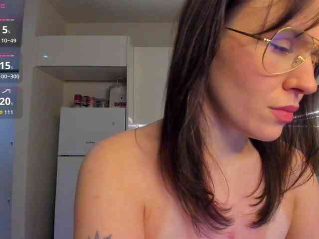 LisaDaniels webcam