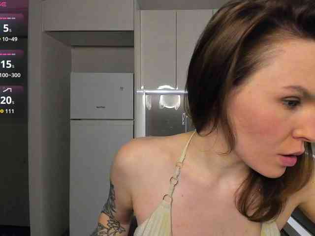 LisaDaniels webcam