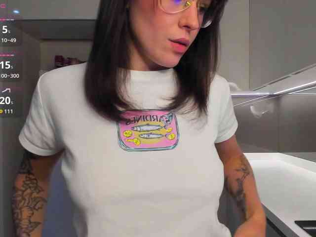 LisaDaniels webcam