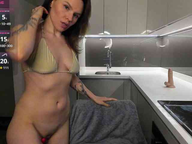 LisaDaniels webcam