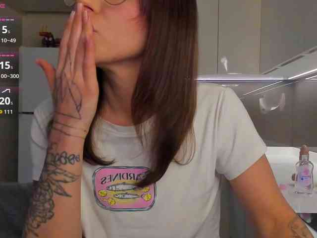 LisaDaniels webcam