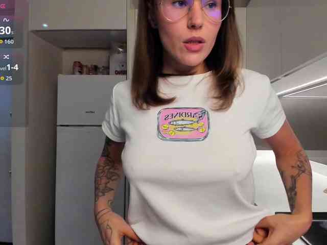 LisaDaniels webcam