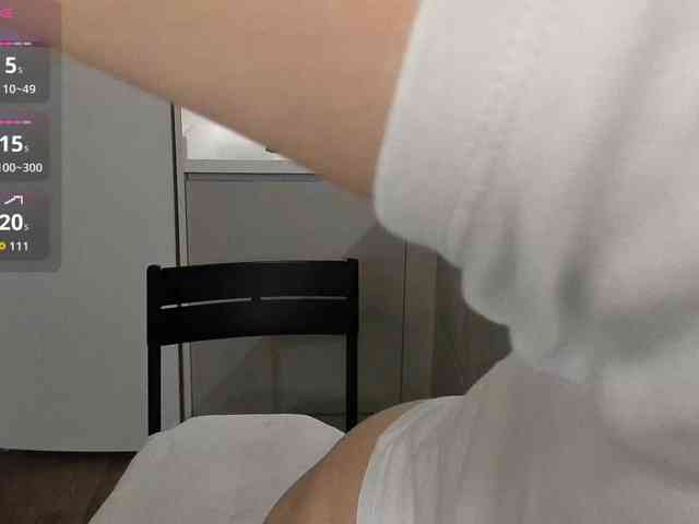 LisaDaniels webcam