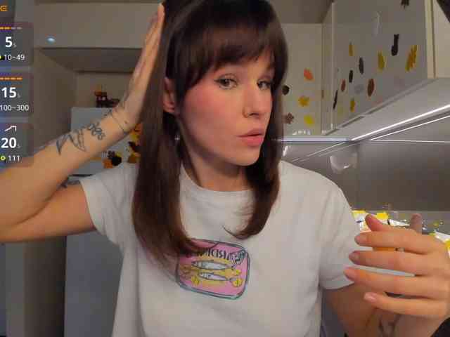 LisaDaniels webcam